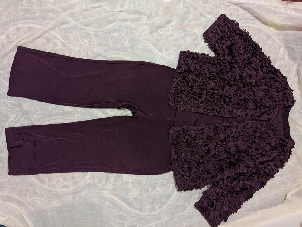 Chico's Travelers 3 Pc Set Plum Burgundy 3D Rosette Jacket Tank Pants